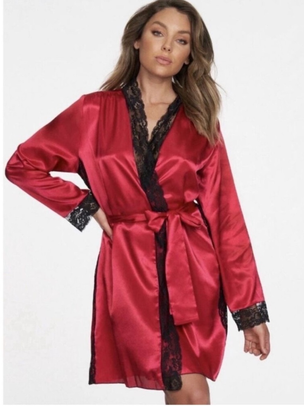 Frederick’s of Hollywood Robe S Satin Red